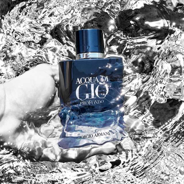 Fame Giorgio Armani Profondo Perfume